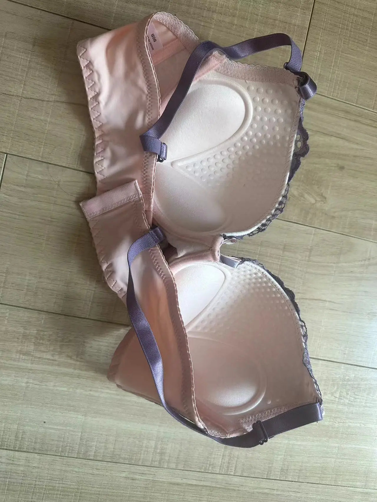 Sutiã com Renda e Bojo Fino – Conjunto Feminino Sexy com Calcinha Fio